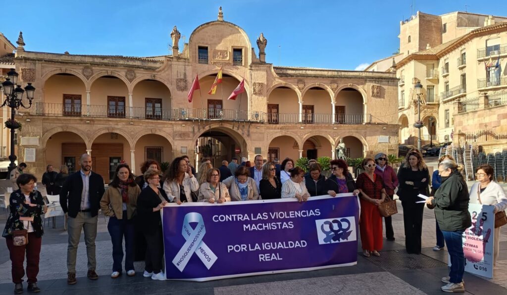 Minuto de silencio contra la violencia machista